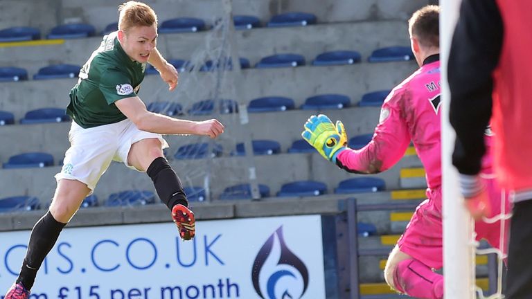 Fraser Fyvie equalises for Hibs at Raith Rovers on Saturday