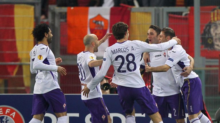 Gonzalo Rodriguez #2 with his teammates of ACF Fiorentina celebrates after scoring the opening goal from penalty spot
