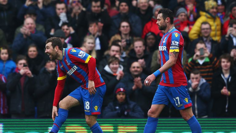 James McArthur goal celeb, Crystal Palace v QPR, Premier League