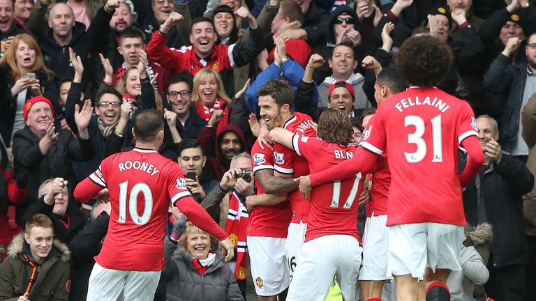 Michael Carrick goal celeb, Manchester United v Tottenham, Premier League