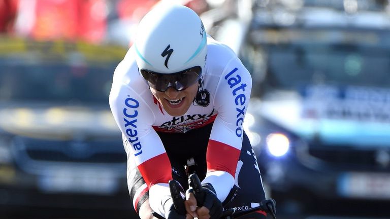 Paris Nice Michal Kwiatkowski wins prologue as Sir Bradley