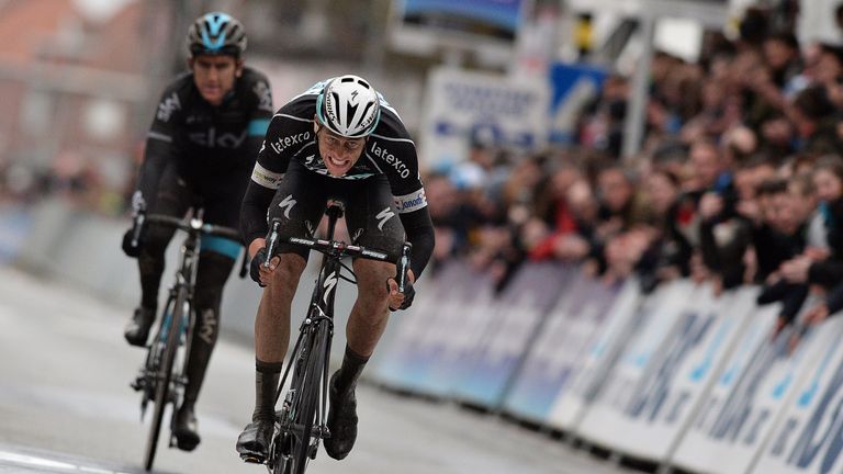 Niki Terpstra of team Ettix - Quick-Step (R) sprints in front of British Geraint Thomas of Team Sky  for the second place