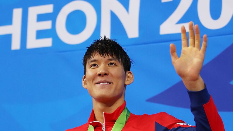 Park Tae-hwan: South Korean national hero banned for 18 months