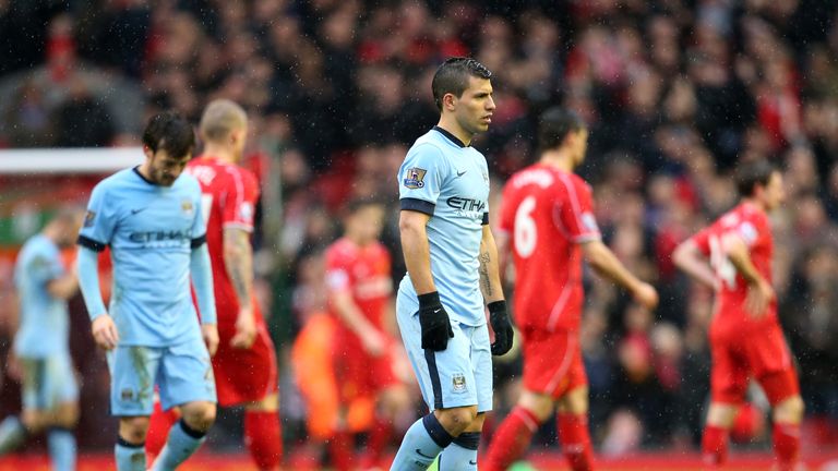 Manchester City's Sergio Aguero leaves the pitch dejected