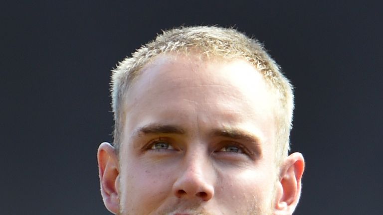 In this picture taken on March 1, 2015, England fast bowler Stuart Broad stands for the national anthems