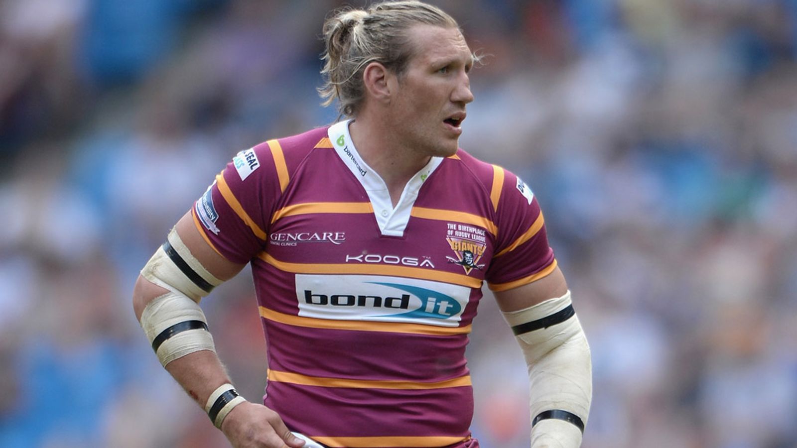 Eorl Crabtree Signs Two year Extension With Huddersfield Rugby League eorl-crabtree-signs-two-year-extension-with-huddersfield-rugby-league
