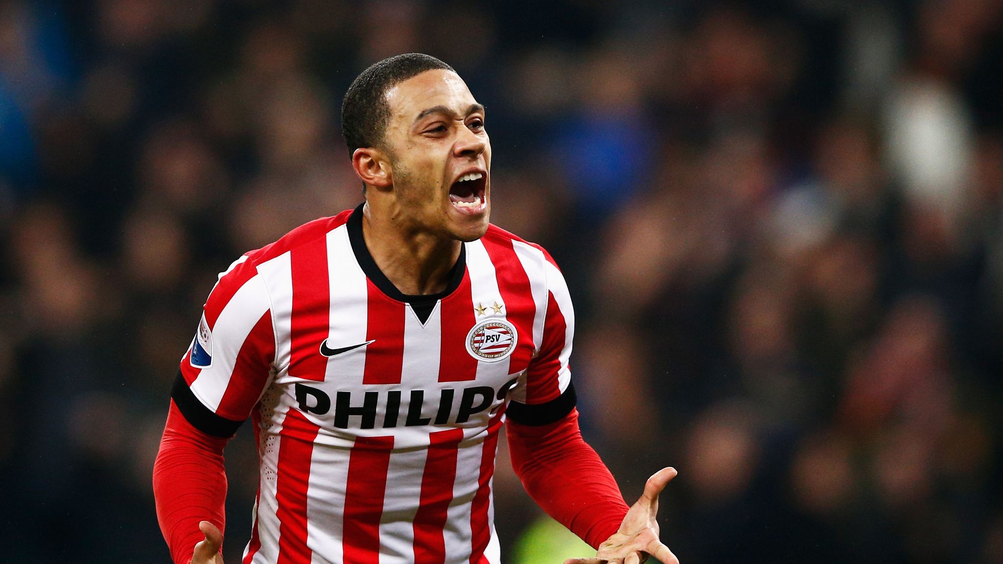 Memphis Depay - Excited to be back with the national team!