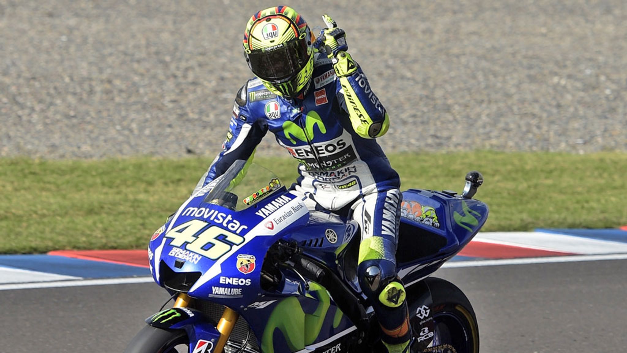 Valentino Rossi survives a late battle to win Argentina MotoGP ...
