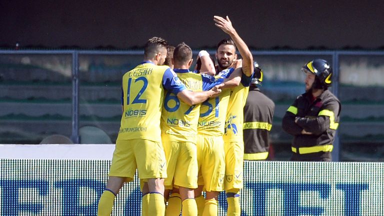 Chievo celebrate Sergio Pellissier's goal