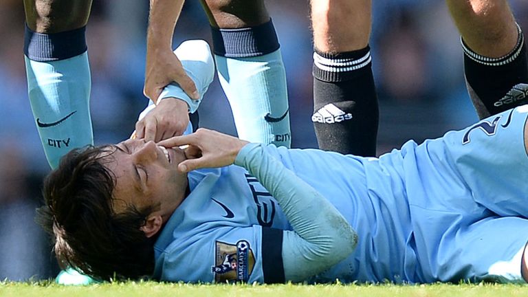 David Silva: Manchester City midfielder suffers cheekbone injury against West Ham