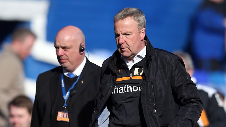 BIRMINGHAM, ENGLAND - APRIL 11: Wolverhampton Wanderers manager Kenny Jackett leaves the field at 