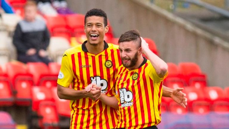 Partick Thistle's Lyle Taylor (left) celebrates his goal with Steven Lawless 