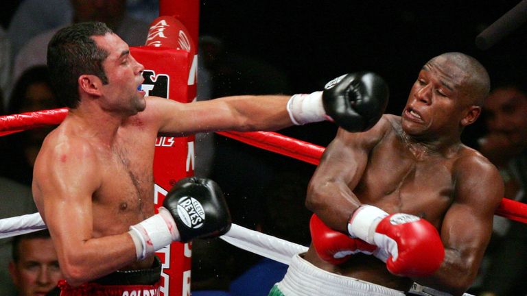 Floyd Mayweather beat Oscar de la Hoya