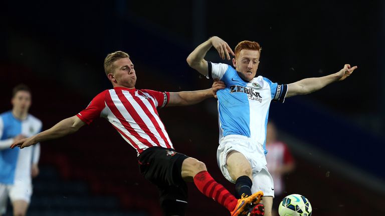 David Carson of Blackburn Rovers competes with Jason McCarthy of Southampton during the Under 21 Premier League Cup Final Fi