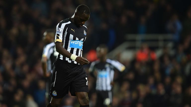Moussa Sissoko of Newcastle United leaves the pitch after  being shown a red card
