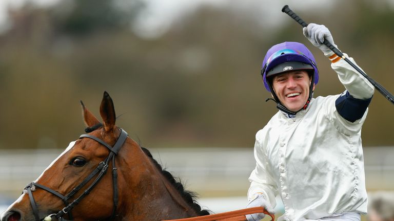 Gregory Benoist riding Fresles 