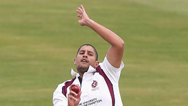 Rory Kleinveldt: Picked up four wickets to defeat Leicestershire