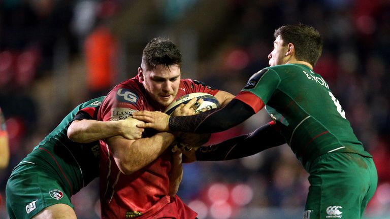 Rob McCusker: Starts at openside for the Scarlets in Italy