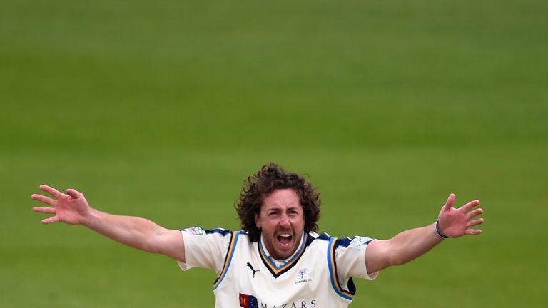  Yorkshire bowler Ryan Sidebottom in action on day one
