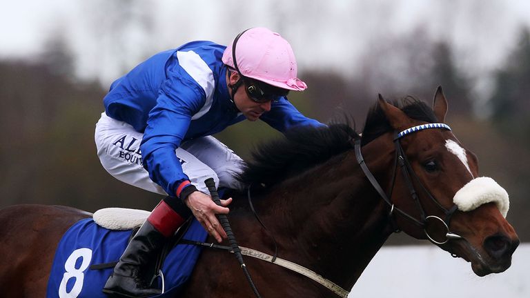 Zawraq on the way to winning the Leopardstown 2,000 Guineas Trial Stakes