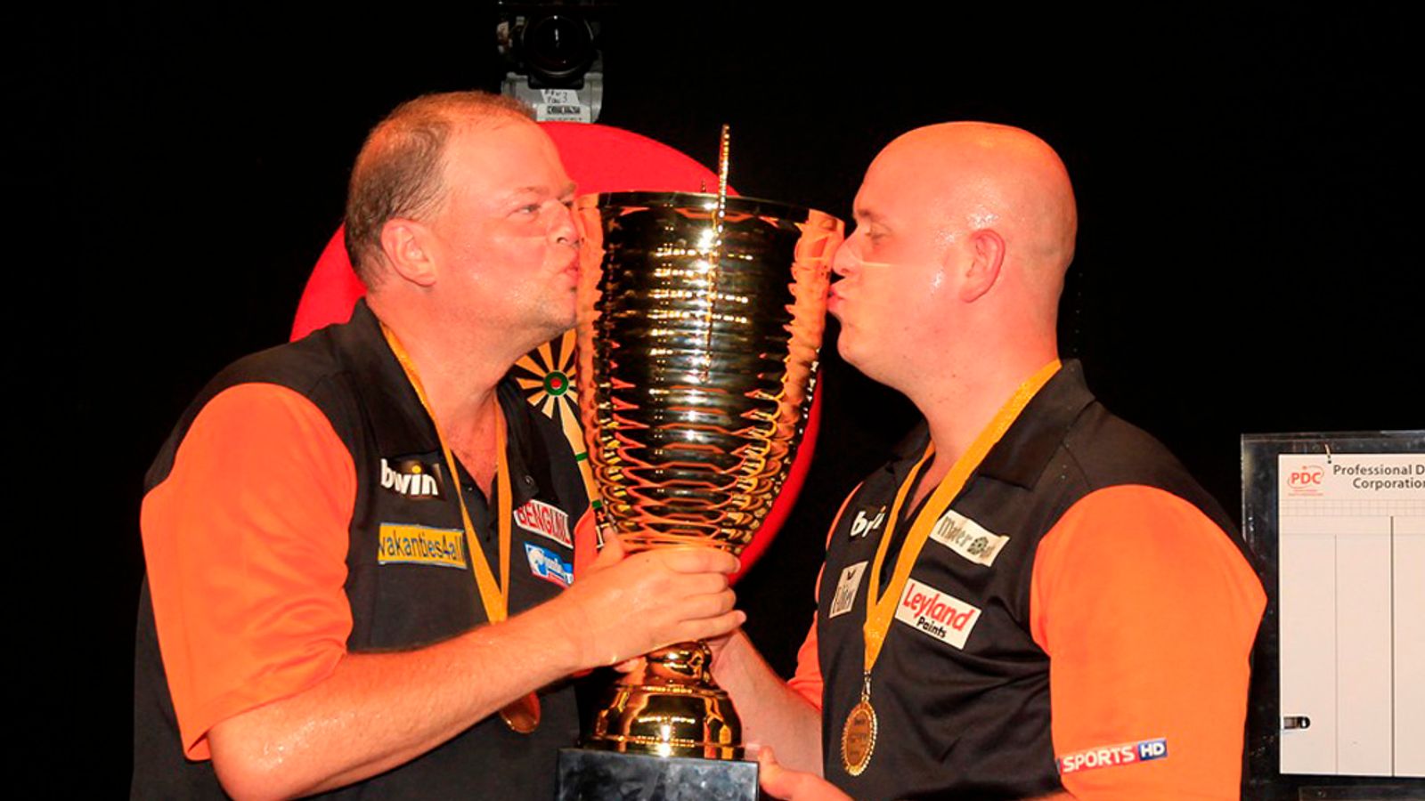 watch-world-cup-of-darts-preview-show-on-sky-sports-darts-news-sky