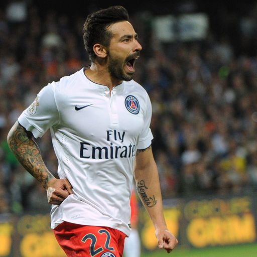 'Chelsea keen on Lavezzi'