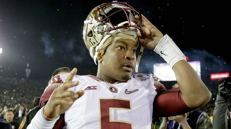 Jameis Winston of the Florida State Seminoles reacts after losing 59-20 to the Oregon Ducks
