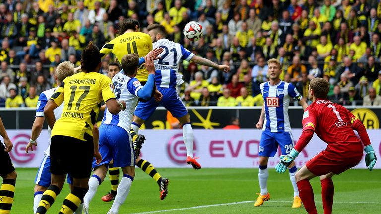 Neven Subotic scores for Dortmund