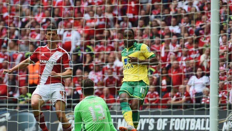 LONDON, ENGLAND - MAY 25:  Cameron Jerome of Norwich City (10) scores their first goal past gaolakeeper Dimitrios Konstantopoulos of Middlesbrough during t