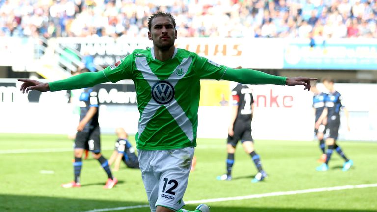 Bas Dost scored twice in Wolfsburg's 3-1 win at Paderborn