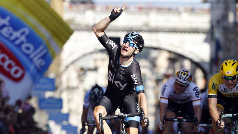 Italian Elia Viviani (SKY) celebrates as he wins the 2nd stage Albenga-Genova of the 98th Giro (Tour of Italy) on May 10, 2015 in Genova