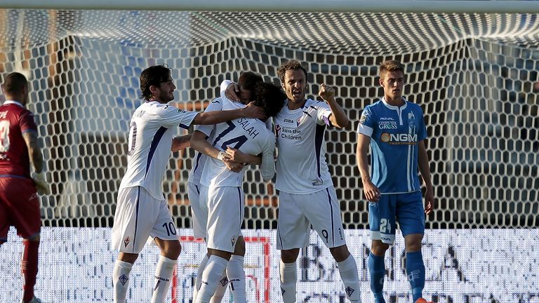 EMPOLI, ITALY - MAY 10: Mohamed Salah of ACF Fiorentina celebrates after scoring a goal during the Serie A match between Empoli FC and ACF Fiorentina at St