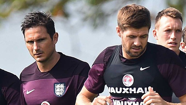 Frank Lampard and Steven Gerrard in training with England 