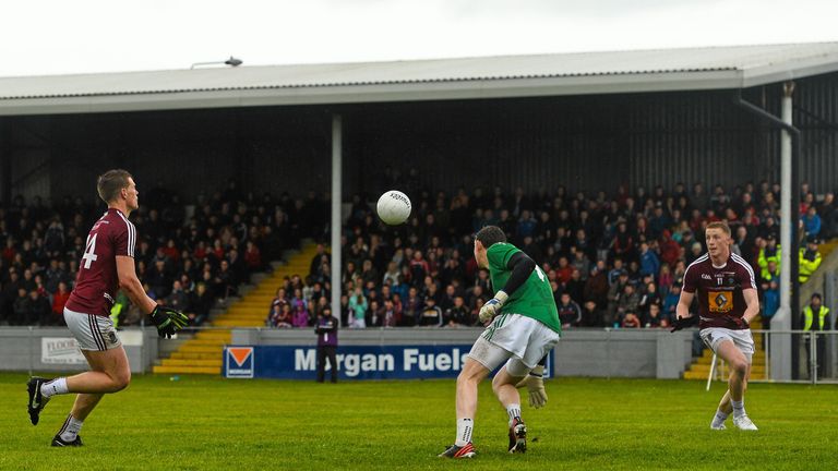 John Heslin sets up Ray Connelan for Westmeath's third goal against Louth