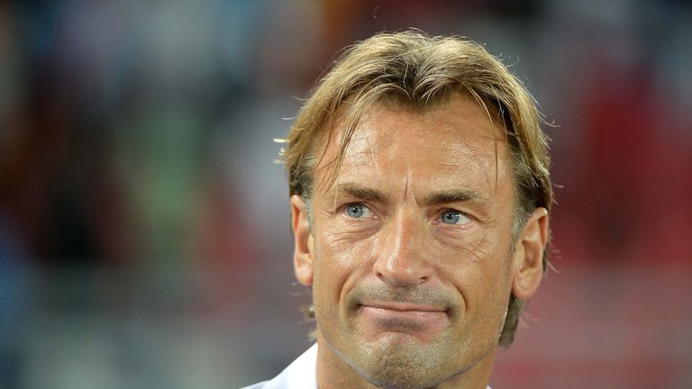 Ivory Coast's coach Herve Renard attends the 2015 African Cup of Nations semi-final football match between Democratic Republic of the Congo and Ivory Coast