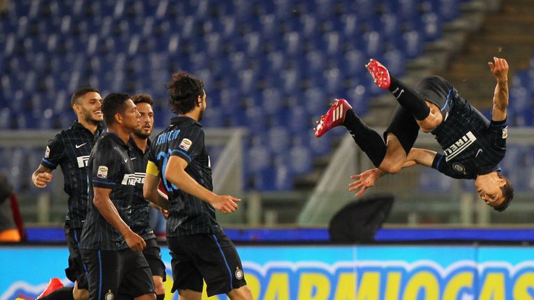 Anderson Hernanes (R) of FC Internazionale Milano celebrates after scoring the team's first goal during the Serie A match against Lazio