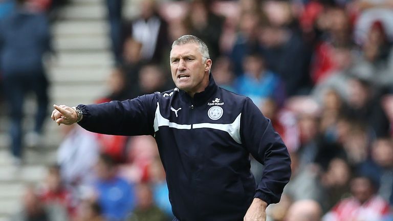Leicester City manager Nigel Pearson gives his side instructions during their match against Sunderland.