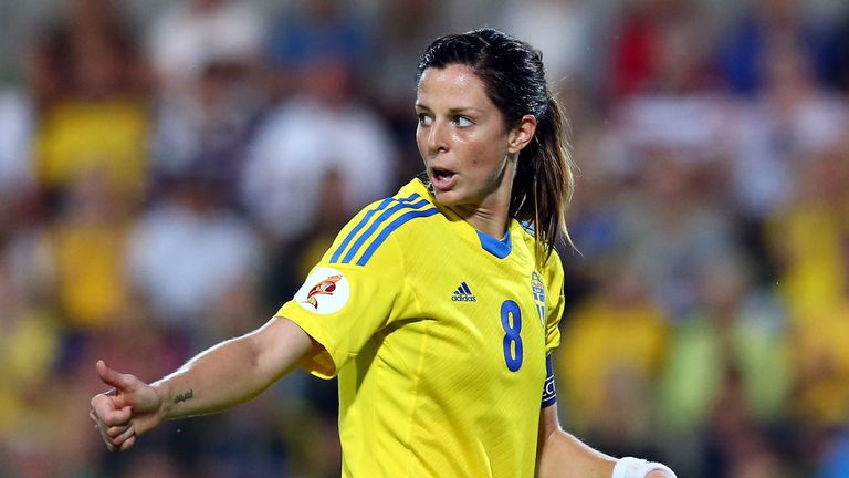 Lotta Schelin