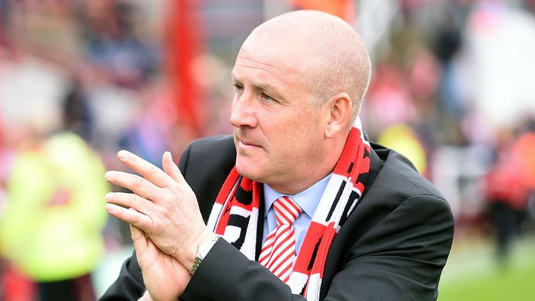 BRENTFORD, ENGLAND - MAY 02:  Brentford Manager Mark Warburton salutes the fans after the Sky Bet 