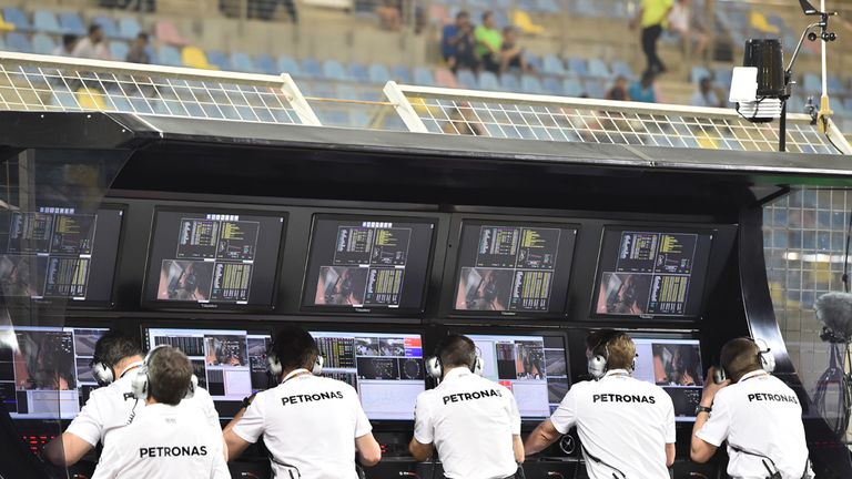 Mercedes AMG F1 on the pitwall at 2015 Bahrain GP