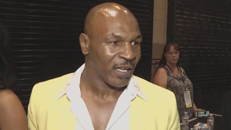 Mike Tyson, Floyd Mayweather v Manny Pacquiao