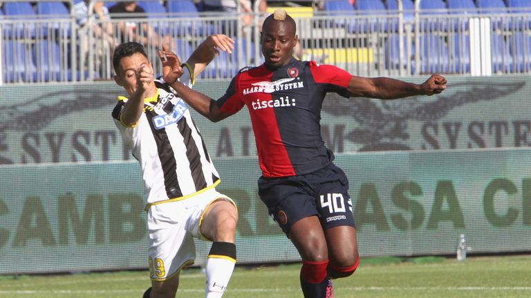 Paul Josa M'Poku of Cagliari in action against Udinese