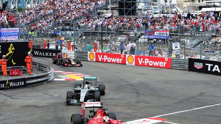 Sebastian Vettel leads Lewis Hamilton in 2015 Monaco GP
