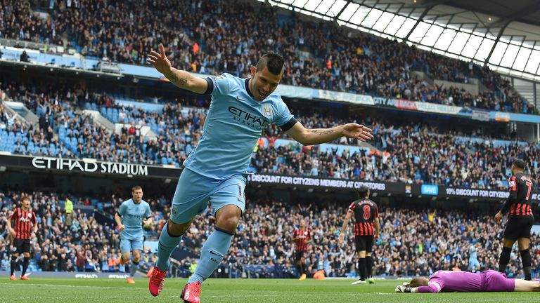 Manchester City's Sergio Aguero celebrates