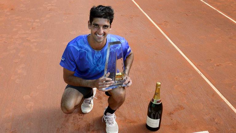 Thomaz Bellucci celebrates his Geneva Open title