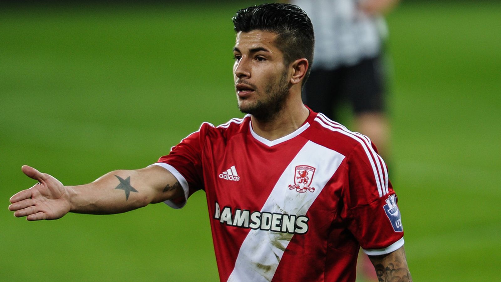 Midfielder Emmanuel Ledesma is to leave Middlesbrough when his contract expires at the end of