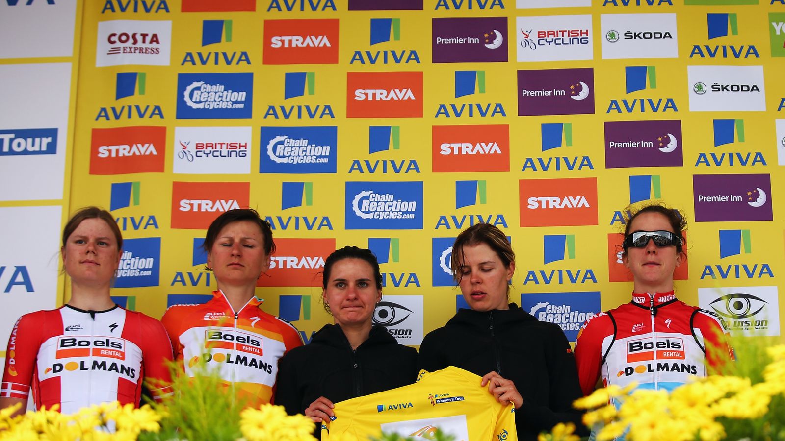 Lizzie Armitstead released from hospital after Women's Tour crash ...