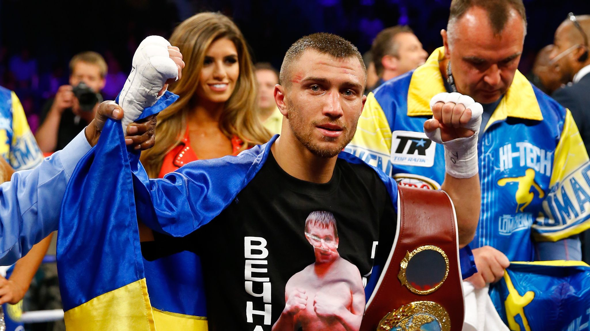 Vasyl Lomachenko stops Romulo Koasicha to remain WBO featherweight ...