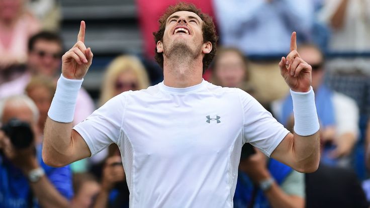 Andy Murray  celebrates victory in his men's singles final match against Kevin Anderson at the Aegon Championships at Queen's Club