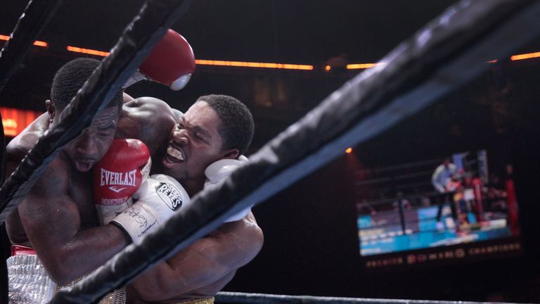LAS VEGAS, NV - JUNE 20:  Shawn Porter  (R) presses Adrien Broner into the ropes during their welterweight fight at MGM Grand Garden Arena